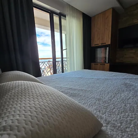 Vab & Spa, Hill, Apartment