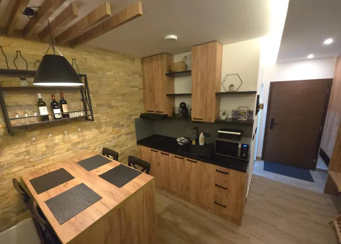 Vab & Spa, Hill, Apartament *